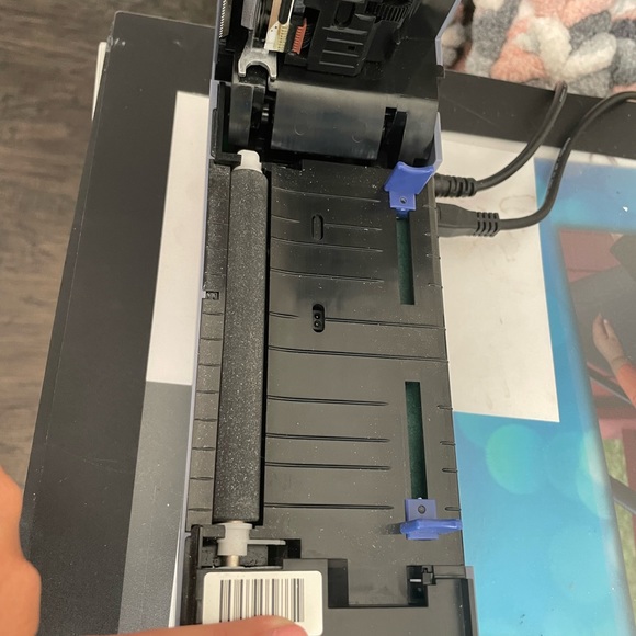 NEW Rollo Thermal Printer - Picture 3 of 4